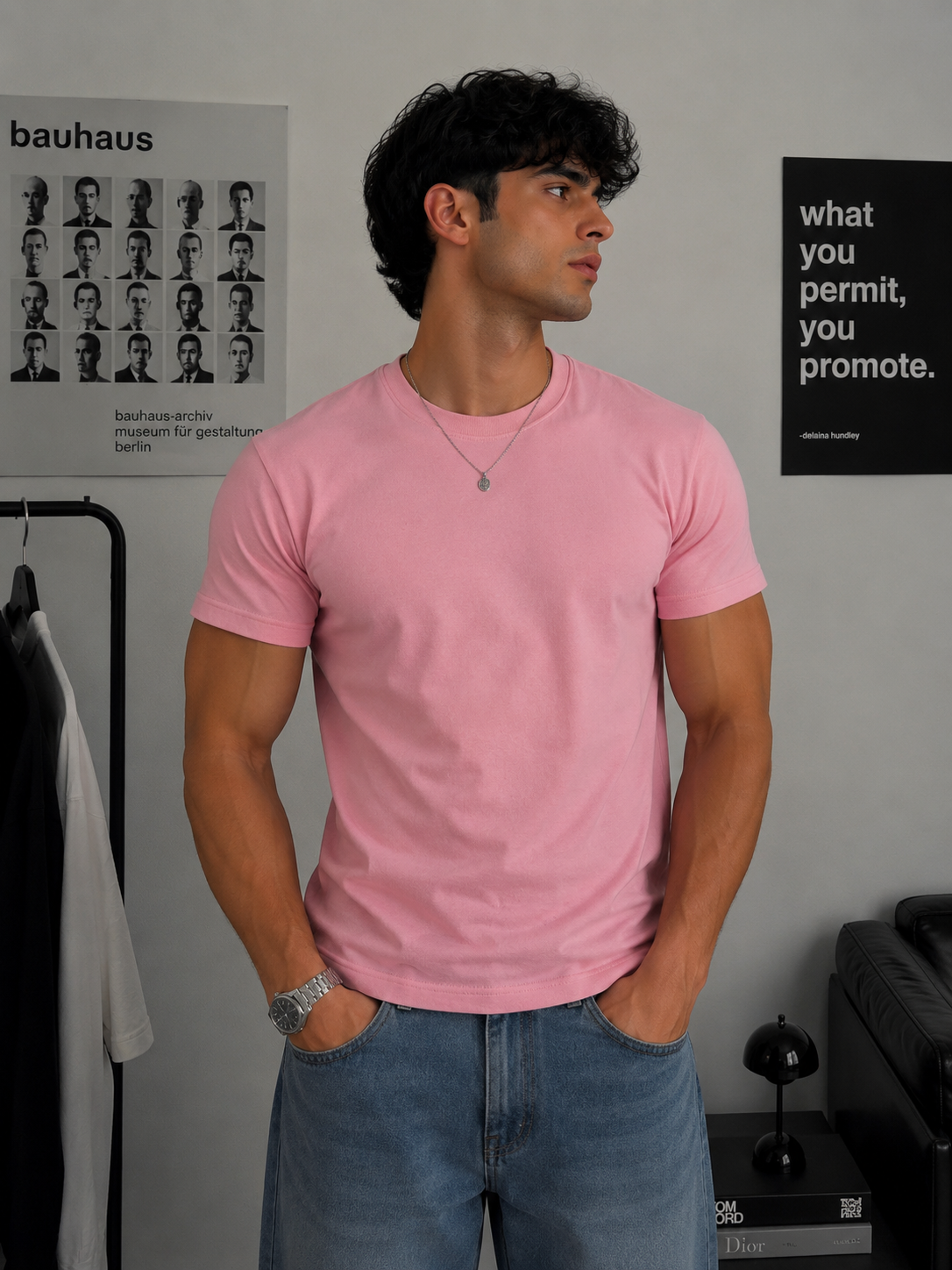 BASIC T-SHIRT