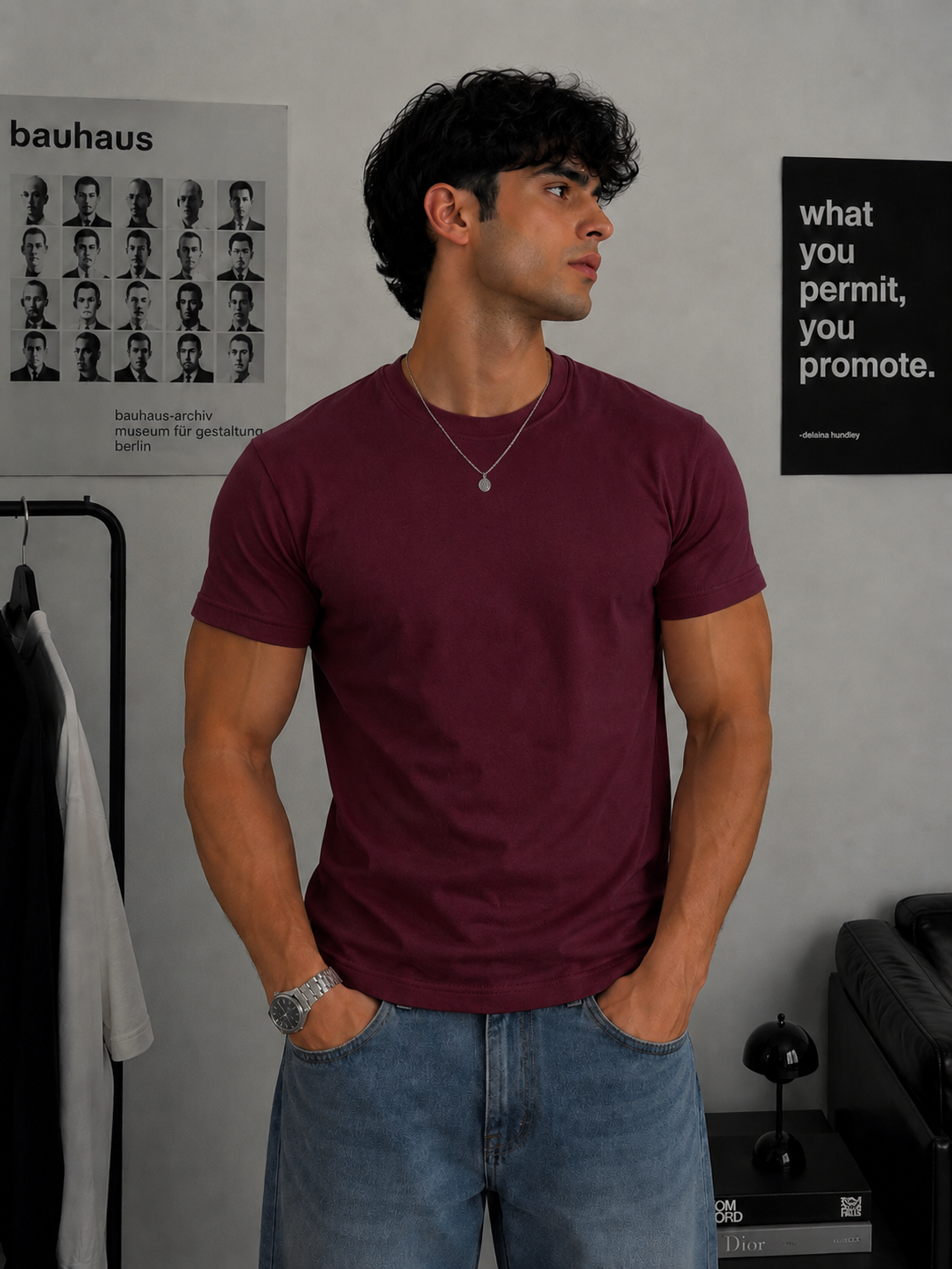 BASIC T-SHIRT